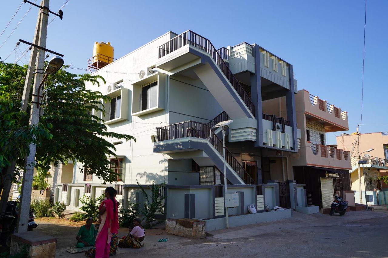 Akash Homestay Hampi Exterior photo